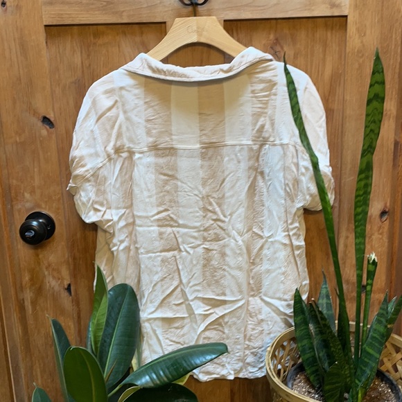 COPY - American eagle button up - Picture 3 of 3